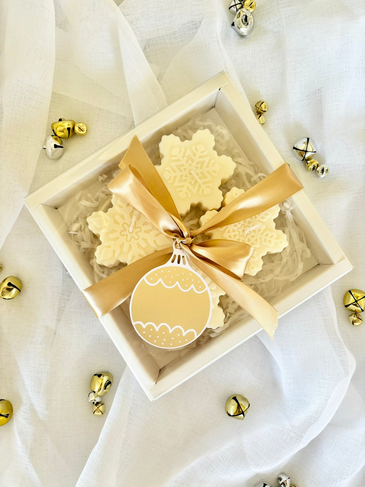 Snowflake Sculptural Candle Gift Pack