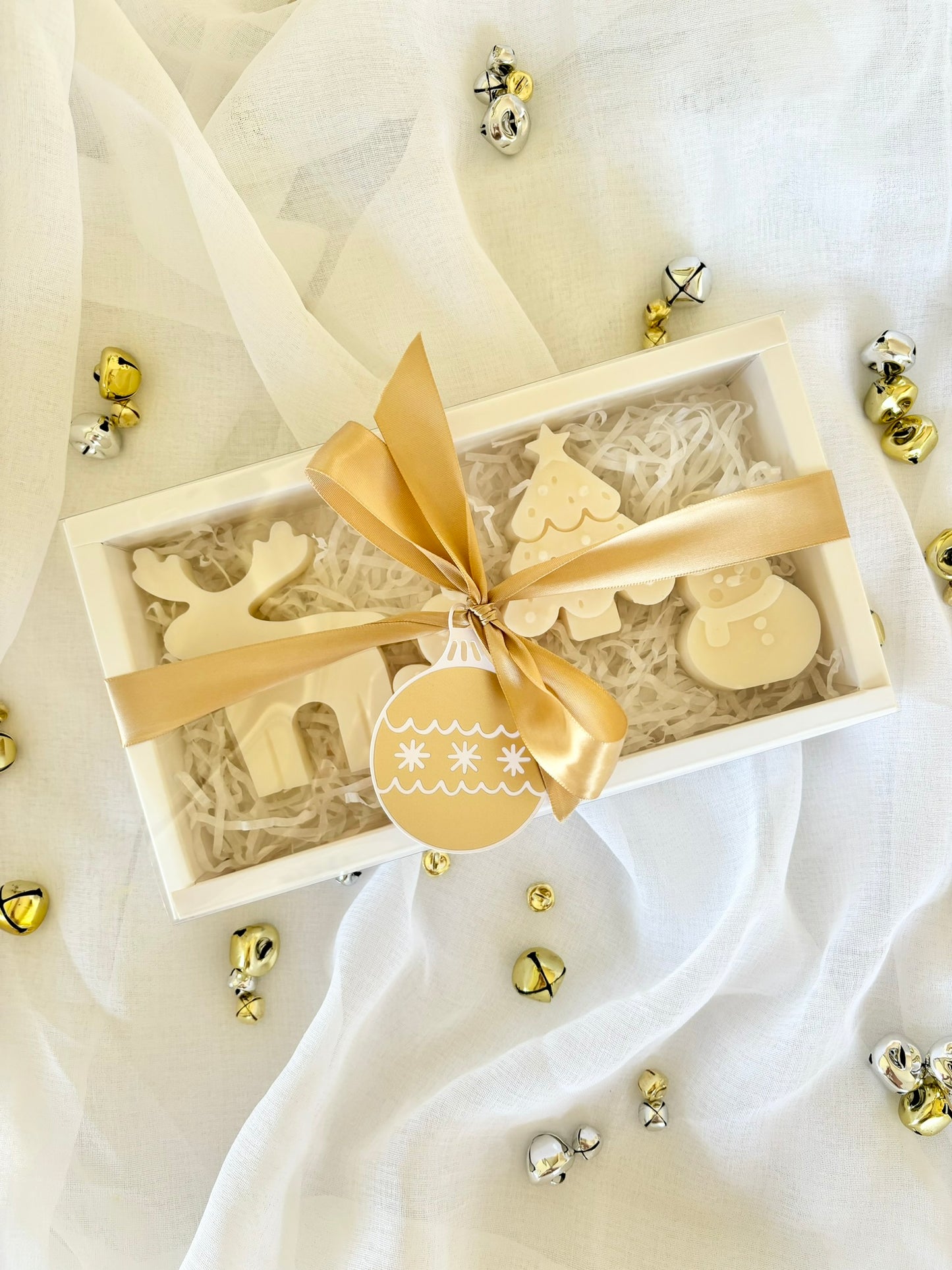 Mini Christmas Sculptural Candle Gift Pack