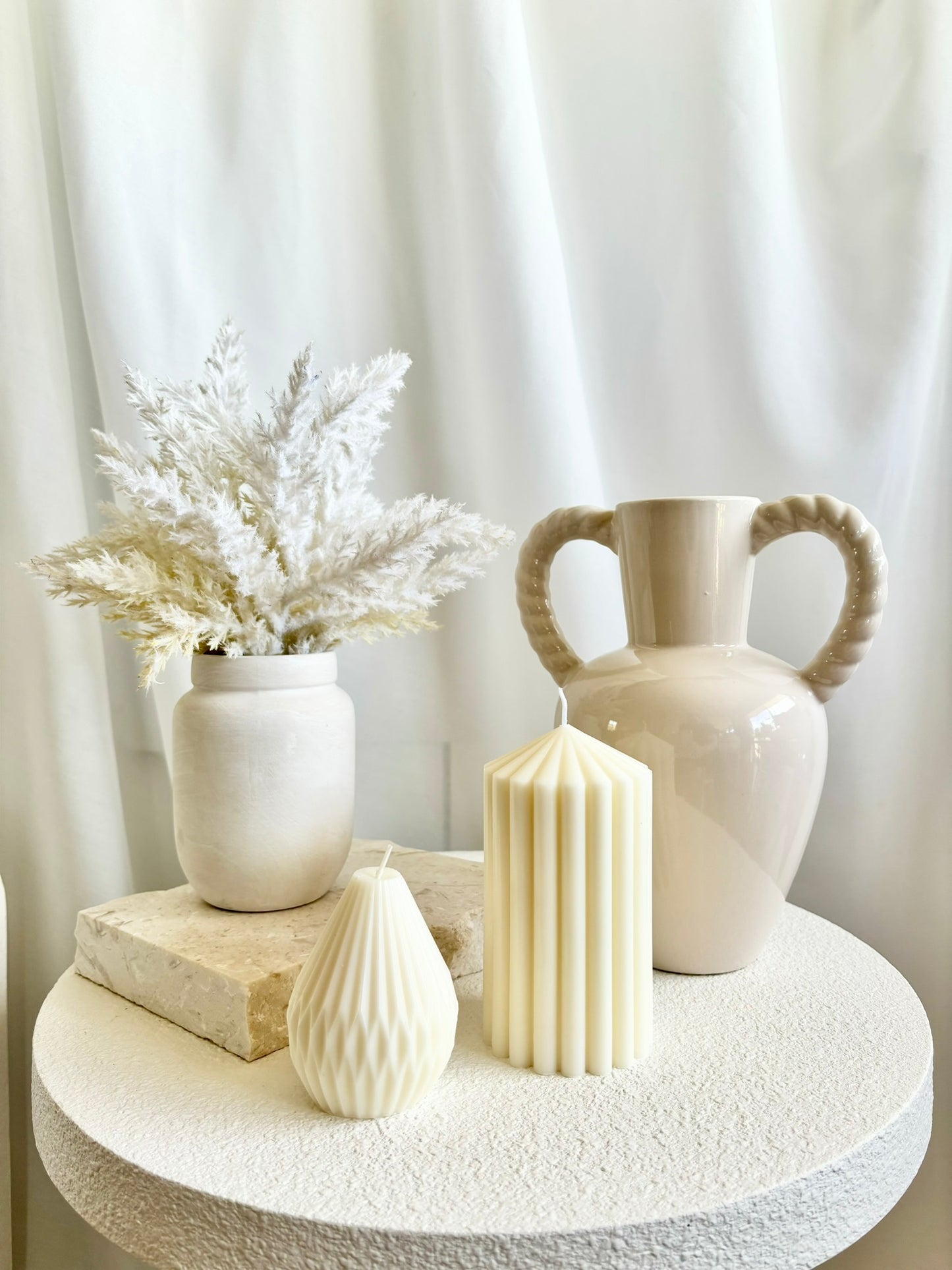 Laura Sculptural Candle