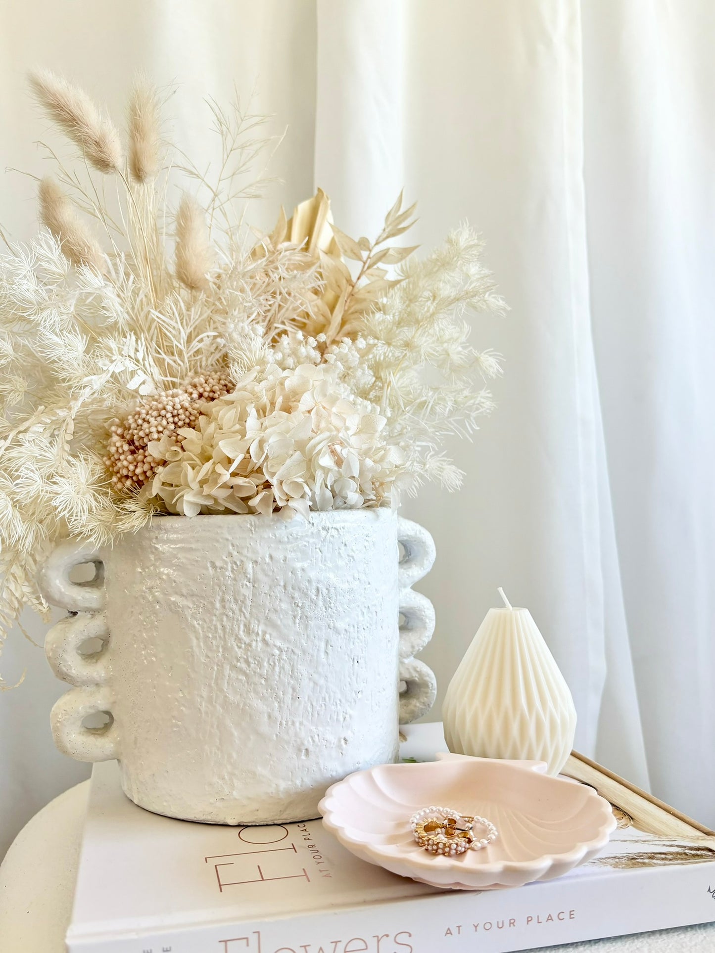Laura Sculptural Candle